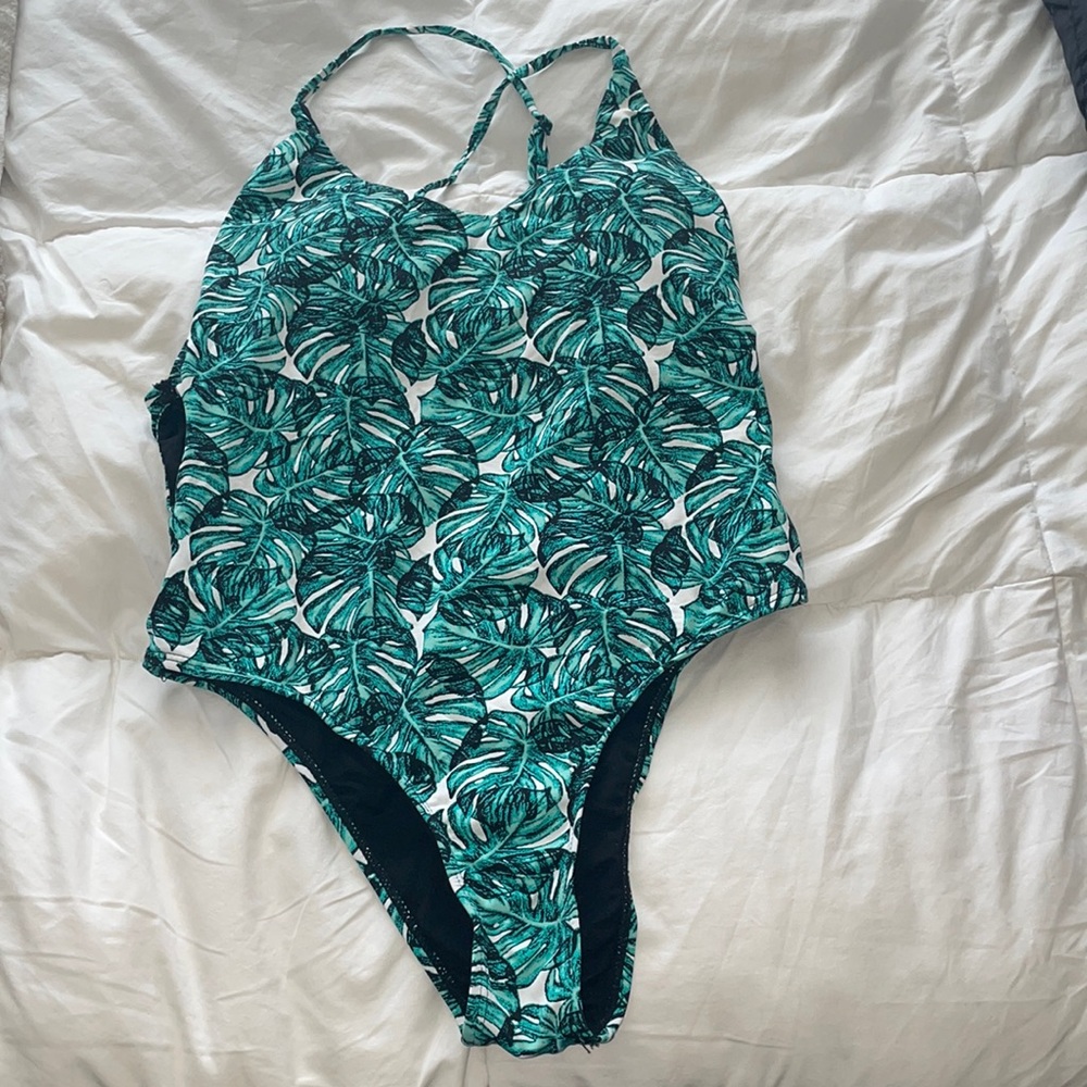 One piece swimsuit